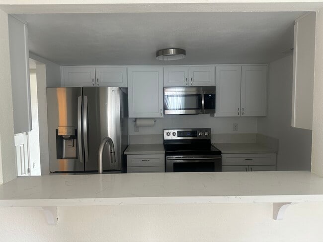 Building Photo - 13910 Lear Blvd