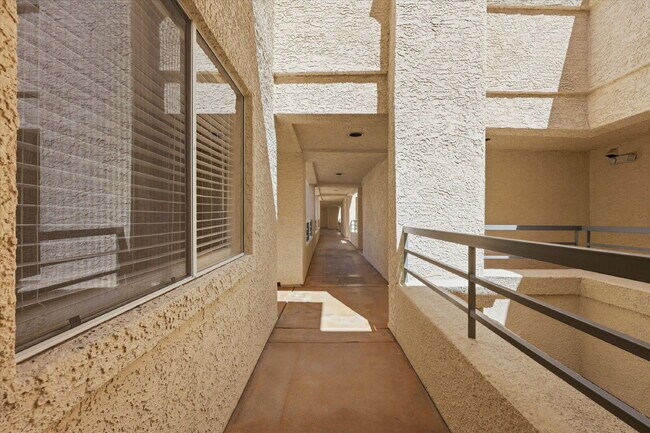 Building Photo - Luxury 1-Bedroom Rental in Guard-Gated Meridian – Walk to the Strip!