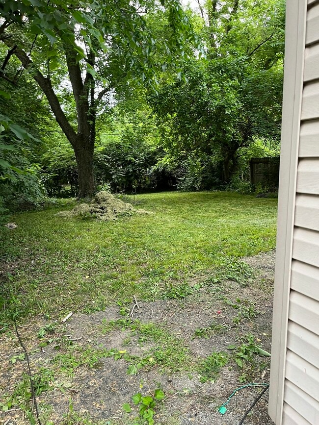 Building Photo - 1319 Kingsley Ave