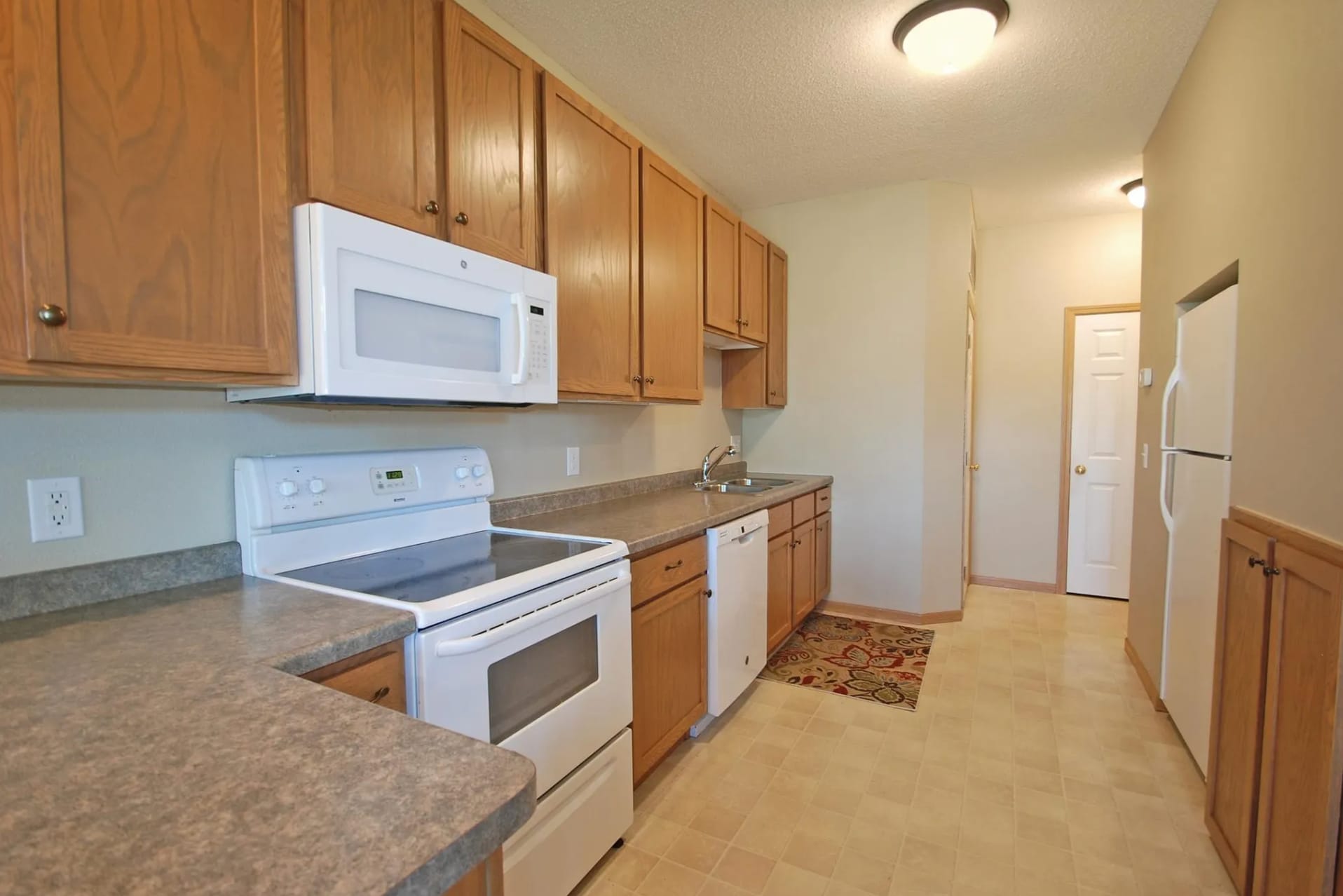 Building Photo - 140 Bridgewater Trl