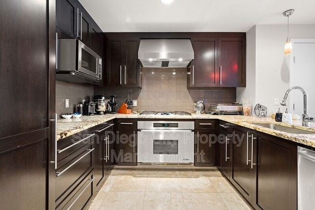 Building Photo - 1262 Kettner Blvd