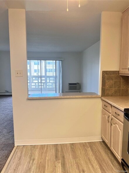 Building Photo - 9655 E Center Ave