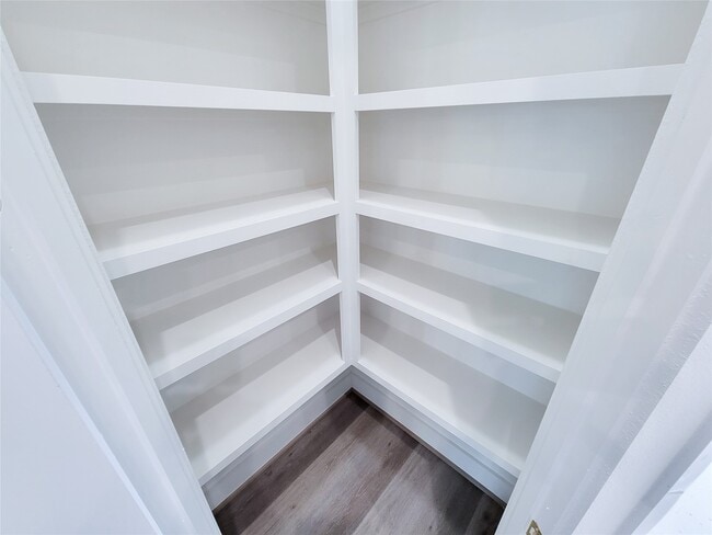 Building Photo - 7703 Earl Rudder Wy