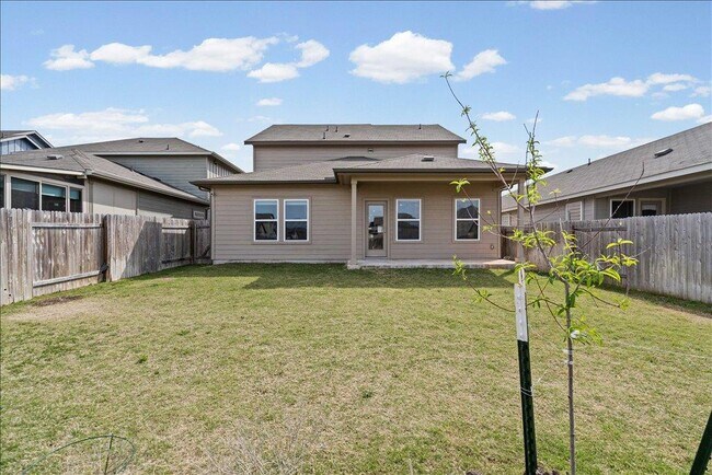 Building Photo - 1642 Homestead Farms Dr