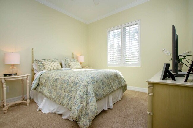 Building Photo - 4940 Tobermory Way
