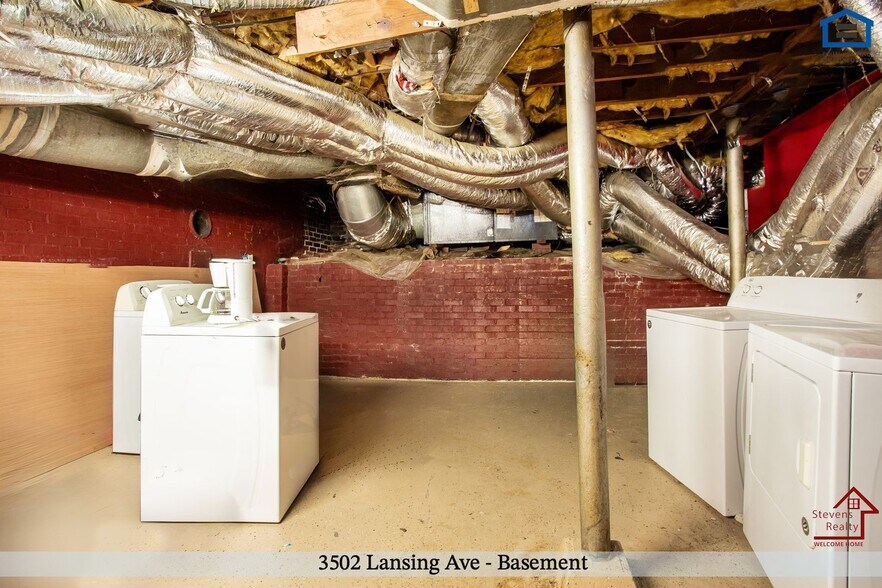 Building Photo - 3502 Lansing Ave