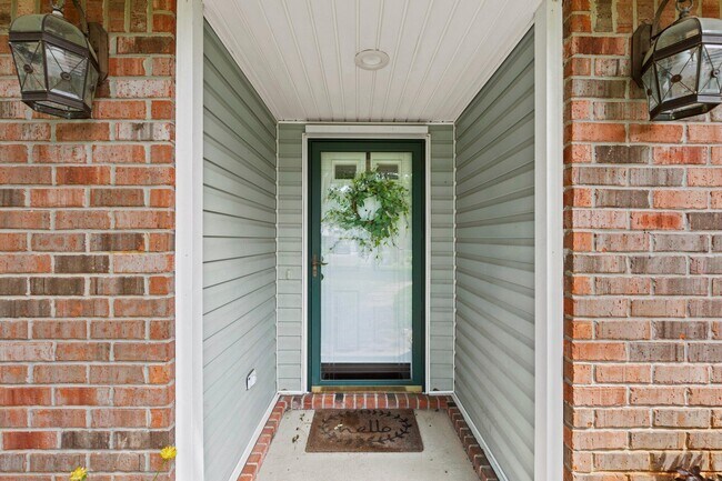 Building Photo - 4405 Southminster Cir