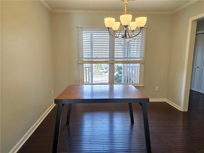 Building Photo - 1834 Cooper Lake Dr SE