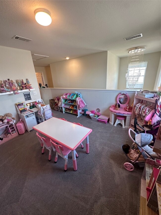 Building Photo - 5730 Pampus Prairie Rd