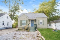 Building Photo - 470 Crystal St