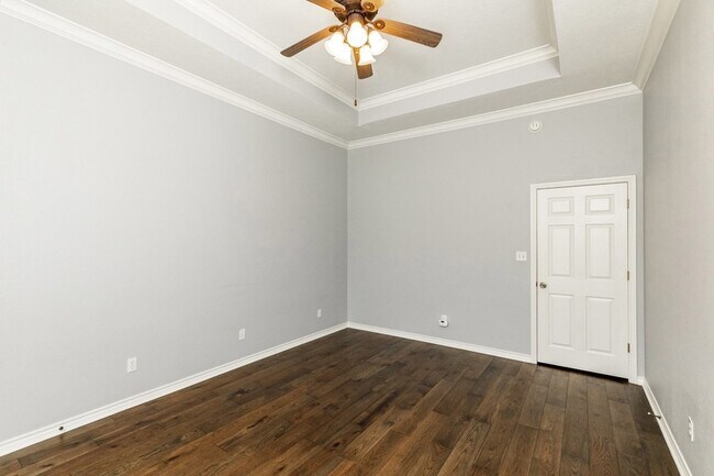 Building Photo - 434 Harbor Oaks Dr