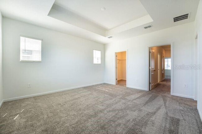 Building Photo - 307 Nine Iron Dr