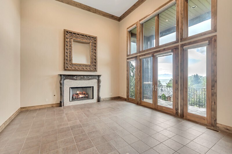Building Photo - 3608 E Crest Mount Cir