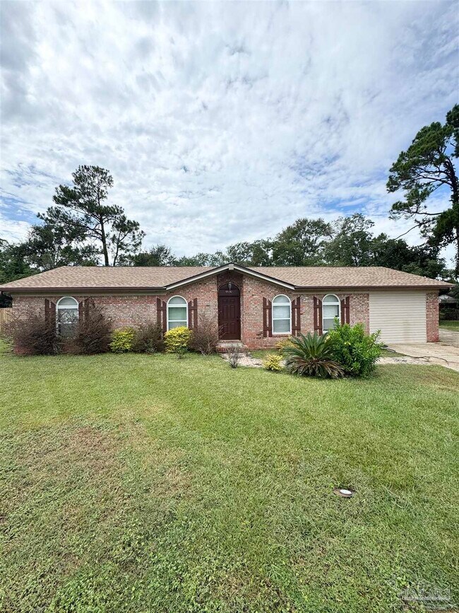 Building Photo - 9037 El Matador Dr