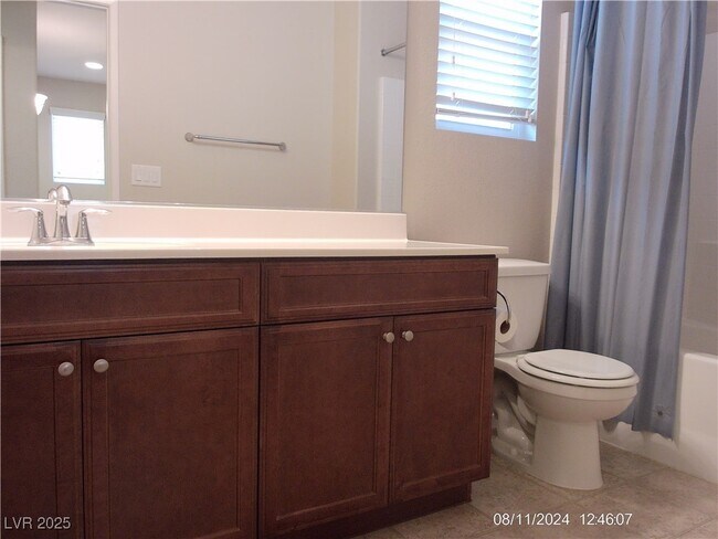 Building Photo - 8643 Rowland Bluff Ave