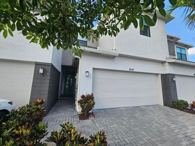 Building Photo - 8641 Antarus Dr