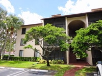 Building Photo - 207 Foxtail Dr