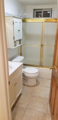 Bathroom 1 - 519 E Market St
