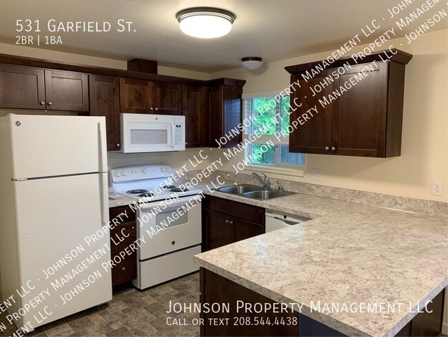 Building Photo - 531 Garfield St