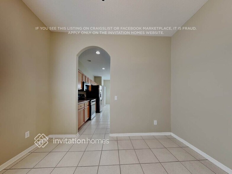 Building Photo - 3321 Downan Point Dr