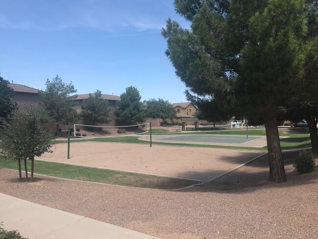 Building Photo - 4 Bedroom Gilbert Home For Rent