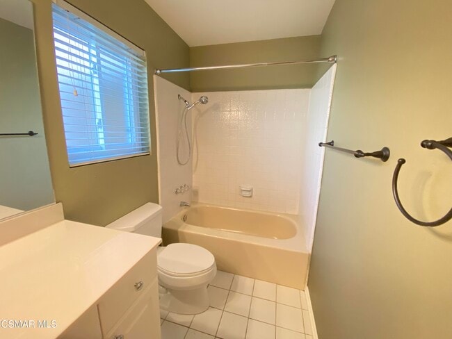 Building Photo - 850 Rim Crest Dr