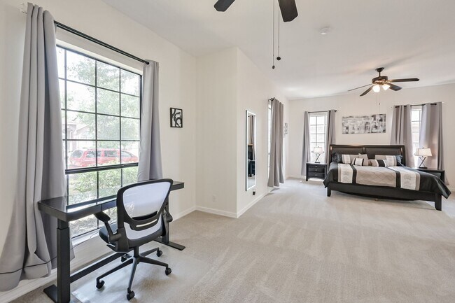 Building Photo - FULLY FURNISHED Grand Prairie 4 Bedroom Home