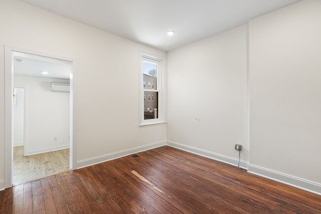 Building Photo - 3514 W Allegheny Ave