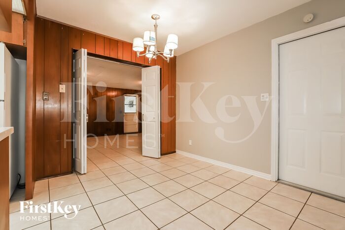 Building Photo - 5860 Cedar St NE