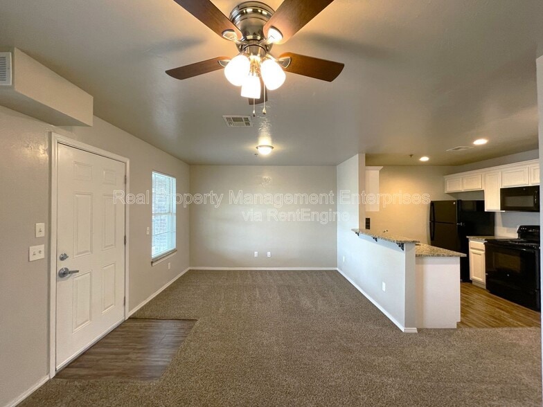 Building Photo - 2442 NW 39th St