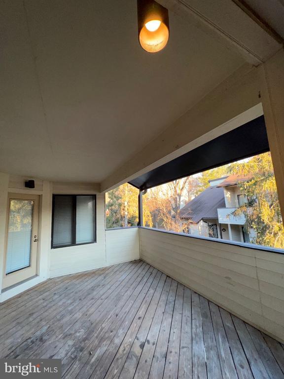 Building Photo - 9916 Hellingly Pl