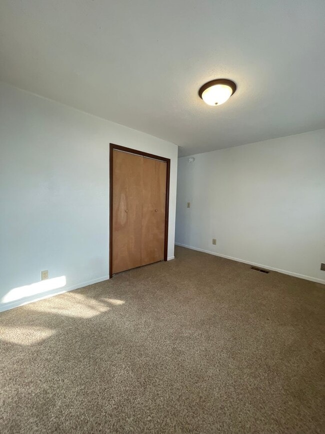 Building Photo - 1119 Market St