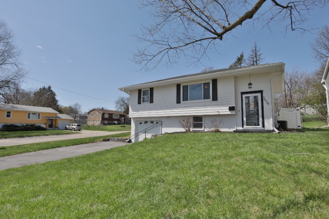 Building Photo - 3456 S 126th Ave