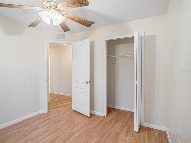 Building Photo - 11440 Misty Isle Ln