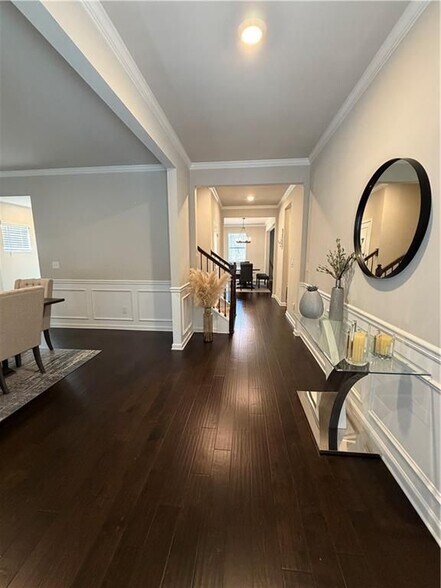 Building Photo - 389 Paxton LN