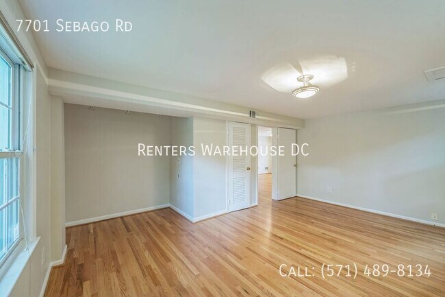 Building Photo - 7701 Sebago Rd