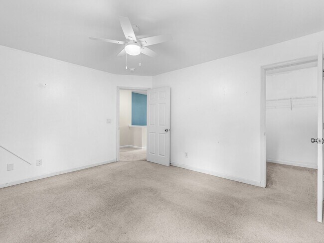 Building Photo - 156 Old Beechtree Ln