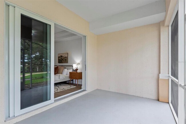 Building Photo - 445 Riverfront Dr