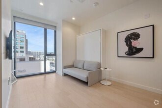 Building Photo - 6401 Wilshire Blvd