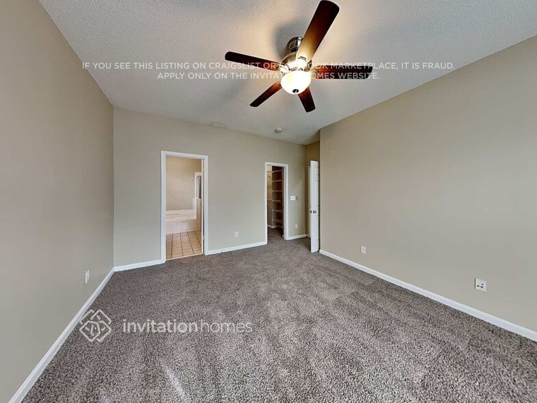 Building Photo - 4513 Hyperion Ct