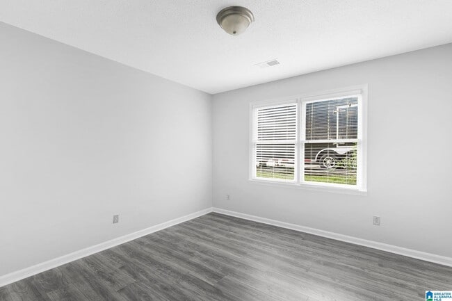 Building Photo - 3222 Tyrol Ln