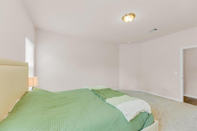 Building Photo - 310 Garcitas Creek Ln