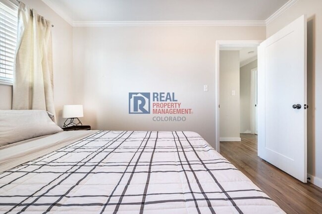 Building Photo - 7352 Tilden St