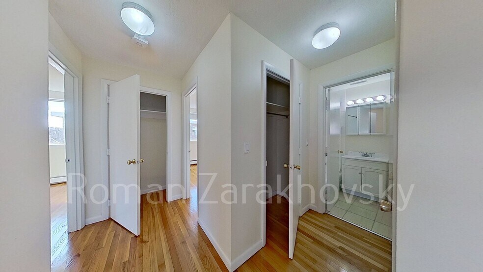 Building Photo - 88 Gardner St