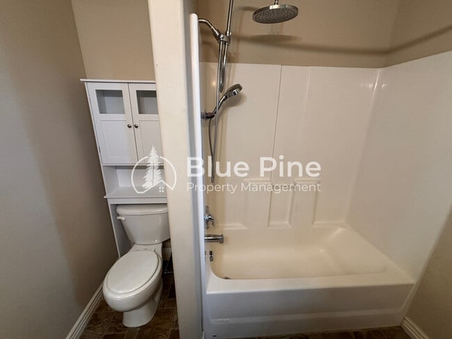 Building Photo - 1207 N Drystone Dr