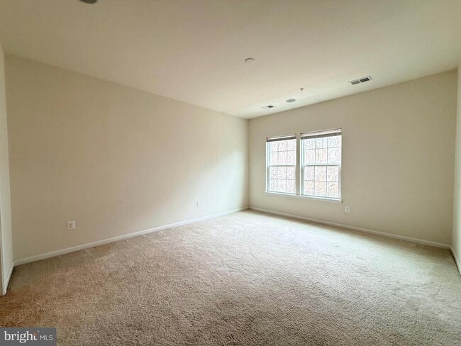 Building Photo - 7296 Dorchester Woods Ln