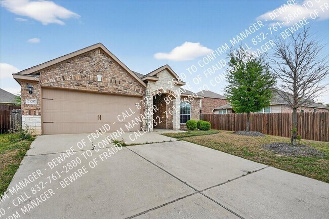Building Photo - 2126 Redbud Dr