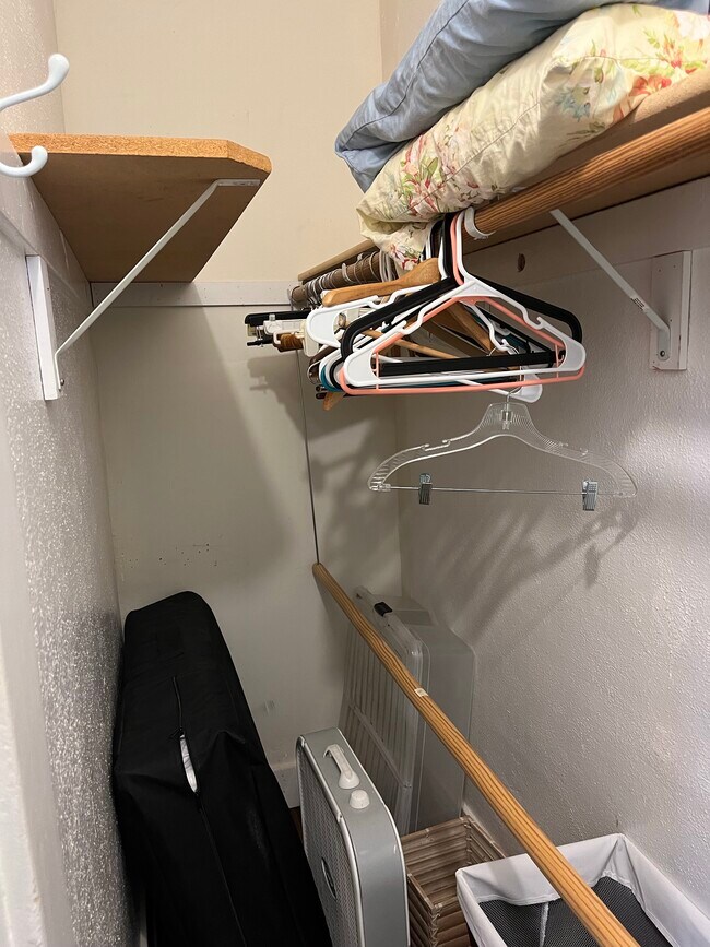 Building Photo - 316 E Colorado Blvd