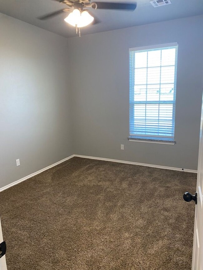 Building Photo - Brand new construction! 3br 2ba duplex wit...