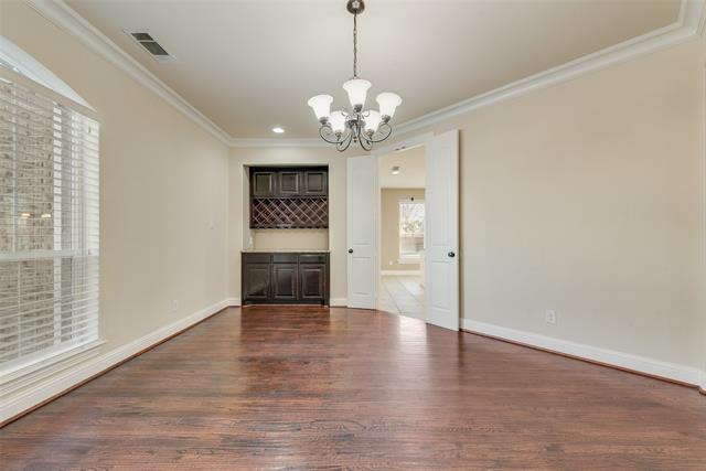 Building Photo - 943 Abbott Ln